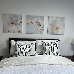 Armand Heights Bed & Breakfast Ganges